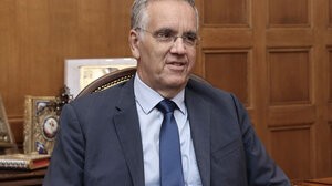 Πόρισμα Ντογιάκου για τις παρακολουθήσεις: Η ΑΔΑΕ δεν έχει αρμοδιότητα ενημέρωσης