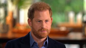 Der Spiegel: "Αποστάτης και αυτοκαταστροφικός ο πρίγκιπας Χάρι"