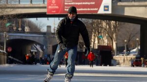 Κλειστό για πρώτη φορά το μεγαλύτερο φυσικό παγοδρόμιο στον κόσμο