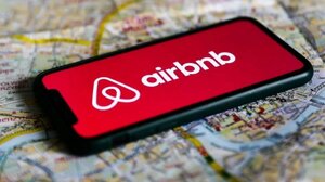 Airbnb: Διαγραφή και επιστροφή προστίμων για λάθη στις δηλώσεις