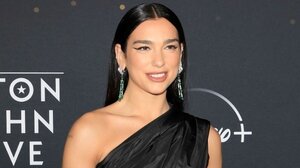 Είναι έγκυος η Dua Lipa; - Η φωτογραφία που φούντωσε τις φήμες