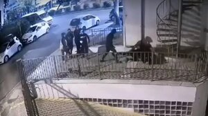 Νέος Κόσμος: Άγρια επίθεση με οπαδικό κίνητρο σε 17χρονο από ανήλικους 