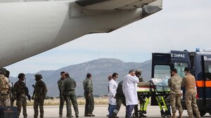 Συνεχίζονται οι επιχειρήσεις απομάκρυνσης ξένων πολιτών από το Σουδάν