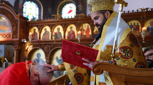 Κυριακή των Μυροφόρων στο Λούτον