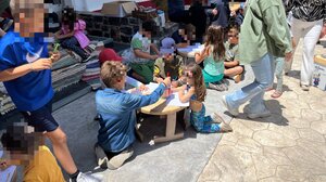 Η ΚΑΘΕΡΗΣ ΑΒΕΕ σύστησε την ανακύκλωση στους μικρούς επισκέπτες του οινοποιείου Τιτάκης