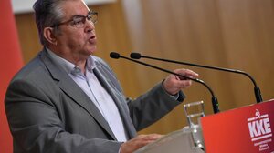 Κουτσούμπας: Όλοι οι συνένοχοι παριστάνουν τώρα τους όψιμους προστάτες της πρώτης κατοικίας