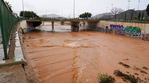 Κατακλυσμιαίες βροχές στην Ισπανία, έπειτα από την έντονη ξηρασία