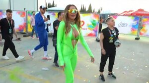 Η εμφάνιση της Βανδή στο Colourday Festival που δίχασε το κοινό