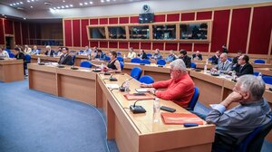 Διακομματική: Προς αναβολή οδεύει το debate των πολιτικών αρχηγών