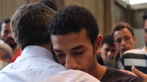 Τσίπρας: Με τον άνθρωπο, χωρίς όρους