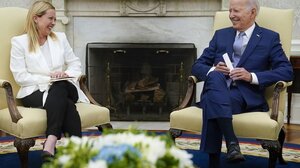 ΗΠΑ: Τα «βρήκαν» Μπάιντεν- Μελόνι για Ουκρανία, Κίνα, Τυνησία και μετανάστευση