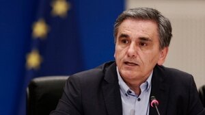 Ευκ. Τσακαλώτος: Επιβάλλεται να ανακτήσουμε σύντομα τις δυνάμεις μας