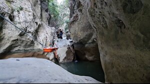 Σεισμός: Μεγάλη επιχείρηση διάσωσης τραυματία στο Φαράγγι της Σαμαριάς 