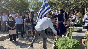 Στις τελετές μνήμης σε Δαμάστα και Μάραθος, ο Δημήτρης Πιτσικάκης