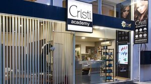 Cristi Academy: Ξεκίνησαν οι εγγραφές με μεγάλες προσφορές και πακέτα combo 