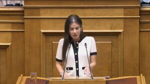 Βατσινά για τα εργασιακά: Αρνούμαστε να καταπατήσουμε κάθε κεκτημένο - Σχεδιάστε για τους Ανθρώπους και όχι για τους "αριθμούς"