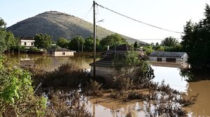 Μαγιορκίνης: Μόνο αν υπάρχει κίνδυνος ανθρώπινης ζωής να περάσει κάποιος από τα μολυσμένα νερά 