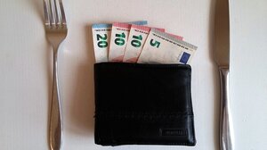 Ο «χάρτης» πληρωμών από e-ΕΦΚΑ και ΔΥΠΑ έως 15 Σεπτεμβρίου