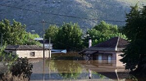 Συλλήψεις για πλιάτσικο σε πληγείσες περιοχές των Τρικάλων και του Βόλου