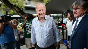 Συγκινημένος ο πατέρας Κασσελάκη: Πιστεύω ότι θα εκλεγεί από την πρώτη Κυριακή 