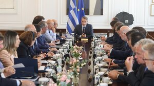 Το παρασκήνιο της παραίτησης Βαρβιτσιώτη και το μήνυμα Μαρινάκη "όλοι κρινόμαστε"