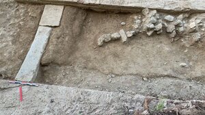 Αρχαίο συγκρότημα και γλυπτά του 2ου π.Χ. βρέθηκαν κατά τις ανασκαφές στη Λ. Βασιλίσσης Όλγας