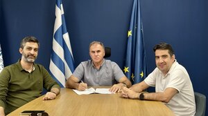 Αλλάζει η εικόνα των καταστημάτων στο κέντρο της Ιεράπετρας