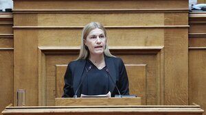 Βολουδάκη: Η Κυβέρνηση θα συνεχίσει να στηρίζει τη Δημόσια Υγεία