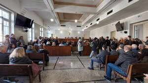 «Αυτό που έρχεται είναι τρομερό» λένε οι δικηγόροι