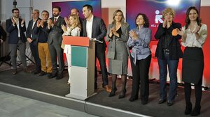 Νέα Αριστερά - ΣΥΡΙΖΑ: «Ντιμπέιτ» με ενδιάμεσο τον Τσίπρα - Η πρεμιέρα στο Σεράφειο και οι Ευρωεκλογές