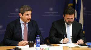 Αυγενάκης: "Θα τινάξουμε στον αέρα νοθεία και κυκλώματα στο γάλα"