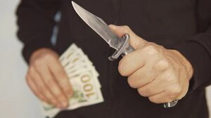 Ρόδος: Έξι άνδρες επιτέθηκαν σε δύο τουρίστες - Τους λήστεψαν και τους ξυλοφόρτωσαν