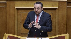 Άμεση έναρξη της Σχολής Μετεκπαίδευσης των εργαζομένων στον τουρισμό, ζητά ο Φραγκίσκος Παρασύρης