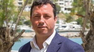 Ο Μ. Μενεγάκης για τα υπεράκτια αιολικά πάρκα: "Ο Δήμος Αγίου Νικολάου δεν συμφωνεί"