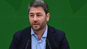 Ανδρουλάκης: Τα μπρος πίσω της κυβέρνησης αποδεικνύουν την προχειρότητα με την οποία σχεδιάζουν για τους αγρότες