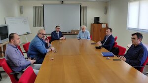 Επίσκεψη Ματαλλιωτάκη στο ΜΑΙΧ και στο Τμήμα Ηλεκτρονικών Μηχανικών του ΕΛΜΕΠΑ