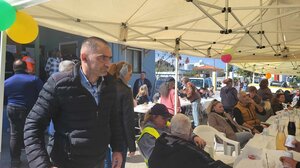 Τσικνοπέμπτη στο αμαξοστάσιο του Δήμου!