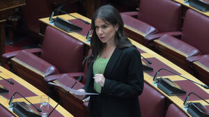 Και νέα κοινοβουλευτική παρέμβαση από την Ελένη Βατσινά για τους σεισμόπληκτους