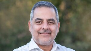 Στον εισαγγελέα και κάθε άλλη αρμόδια αρχή προσέφυγε ο Γ. Στεφανάκης