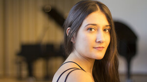 Ενθύμια αντιθέσεων: Μπετόβεν και Ντεμπυσύ - Ρεσιτάλ πιάνου της Κωνσταντίνας Βιδαλάκη