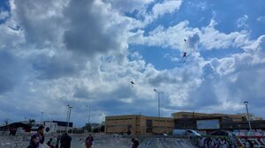 Κούλουμα στον Καράβολα: Σαρακοστιανά εδέσματα και χαρταετοί σε δοκιμαστικές πτήσεις