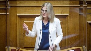 Δ. Αυγέρη: Η ακρίβεια έχει την υπογραφή της κυβέρνησης Μητσοτάκη