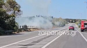 Χανιά: Ανησυχία προκάλεσε φωτιά δίπλα στην εθνική οδό