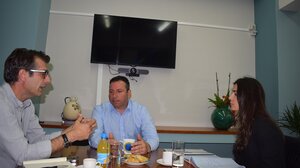 Με εκπροσώπους του Συνδέσμου Ξενοδόχων συναντήθηκε ο δήμαρχος Αγίου Νικολάου