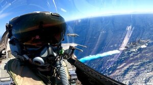 Συνεκπαίδευση ελληνικών F-16 με γερμανική φρεγάτα νοτιοδυτικά της Κρήτης