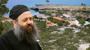 Μονή Κουδουμά: εκεί που ο Θεός ψιθυρίζει στο αυτί σου - Βίντεο