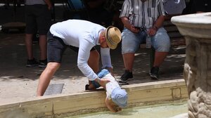 Προ των πυλών ο καύσωνας διαρκείας – Πώς θα εξελιχθεί το φαινόμενο