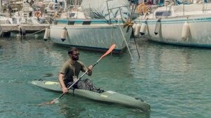 Το πρώτο καγιάκ από ανακυκλωμένα πλαστικά