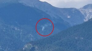 Φωτιά στον Όλυμπο σε δύσβατη περιοχή