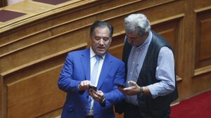 Επίθεση Γεωργιάδη κατά Πολάκη: "Tι έχει να πει για τις απευθείας αναθέσεις στο ΚΕΕΛΠΝΟ;"